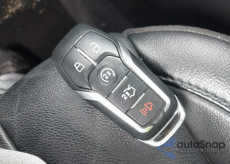 2016 Ford Edge Titanium z USA, uszkodzony, nr VIN 2FMPK3K9XGBB48537